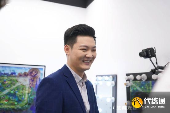 王者荣耀世冠：首次站上世冠最高舞台，Fly能否再添一冠