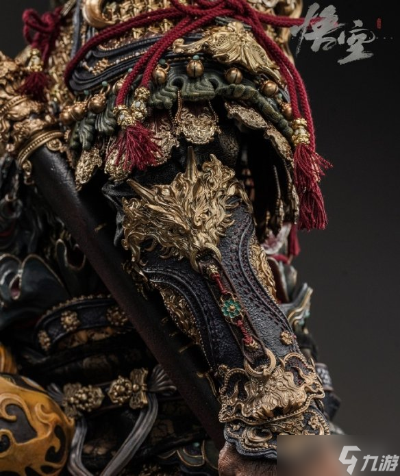 《黑神话：悟空》天命人大圣金甲全身像发布